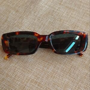 Gucci sunglasses, vintage/90's original logo, color: tortoiseshell